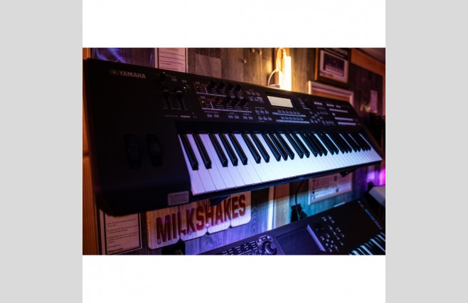 Used Yamaha MOXF6 Synthesizer - Image 2